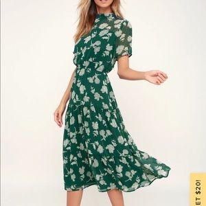 Floral Dressed Up Dark Green Floral Print Midi Dress